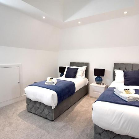 Northside Apartments Ealing ลอนดอน ภายนอก รูปภาพ