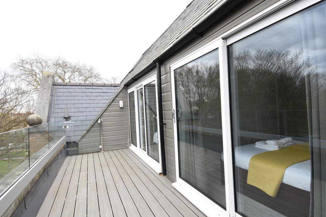 Northside Apartments Ealing ลอนดอน ภายนอก รูปภาพ