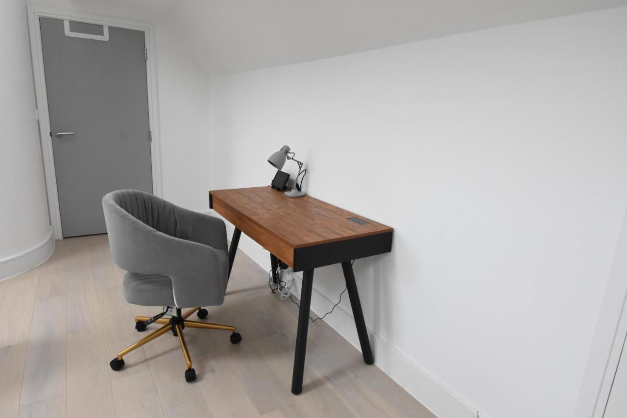 Northside Apartments Ealing ลอนดอน ภายนอก รูปภาพ
