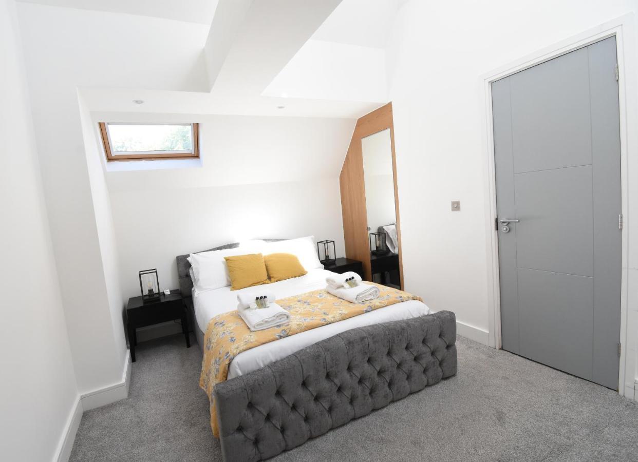 Northside Apartments Ealing ลอนดอน ภายนอก รูปภาพ